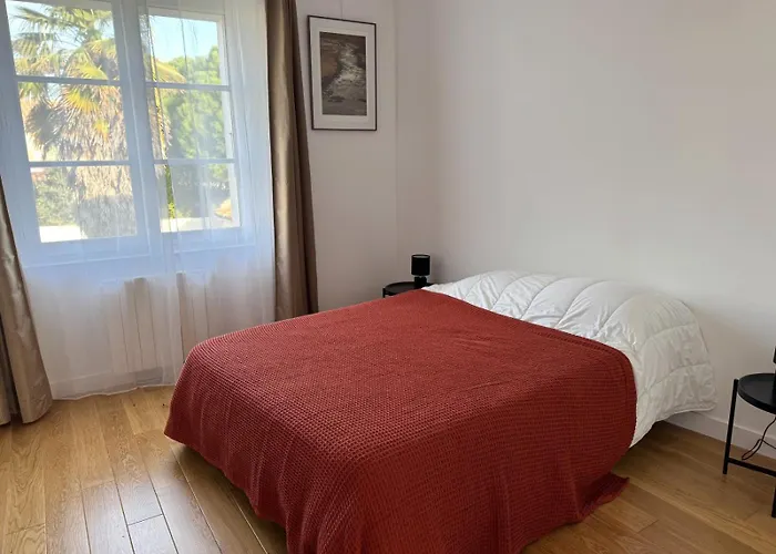 L'olivette,garage, Jardin, Proche Centre-ville Hébergement de vacances *